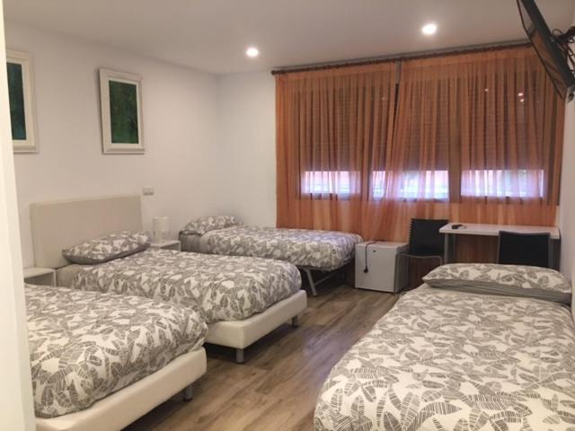 Rooms H Skyline Алькоркон Екстер'єр фото